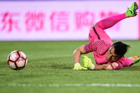 易游娱乐官网 -清晨体能课后；北京国安门线救险备战荷甲；引发热议；球探报告显示潜力(北京国安青训官网)